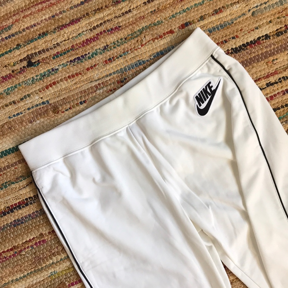 Nike Fleece Joggers 💕